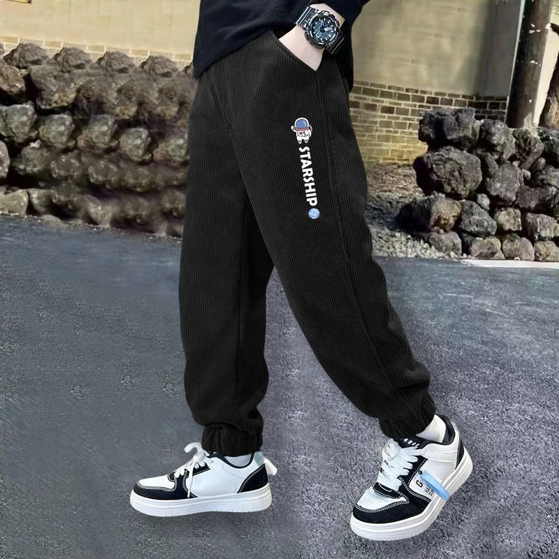 男童裤子春秋款灯芯绒束脚裤儿童休闲长裤2025新款印花百搭运动裤