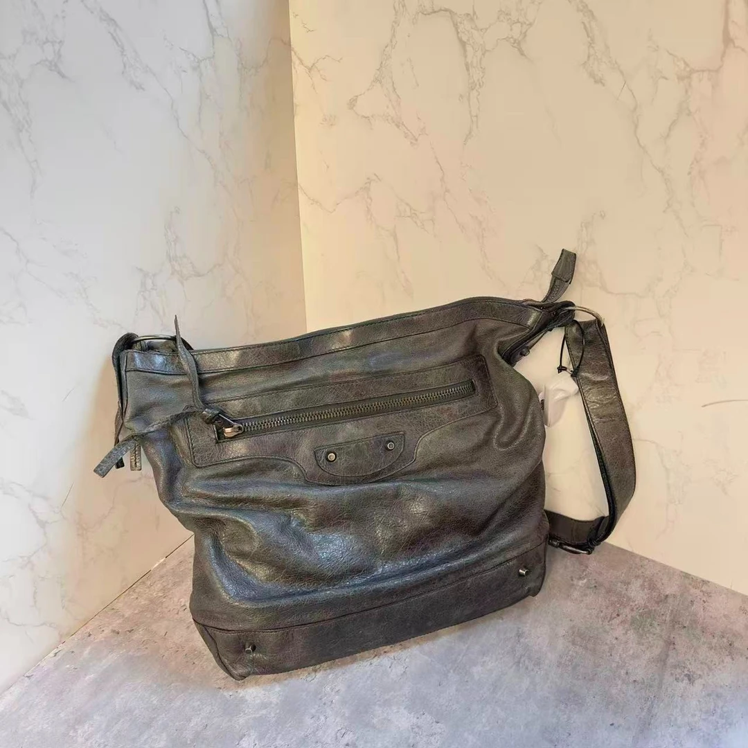 95新 Balenciaga/巴黎世家 乱乱子中古/女士/单肩包/113825