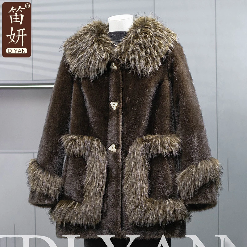 人造皮草 妈妈冬装加厚保暖外套气质中老年女秋冬季毛领大衣外套