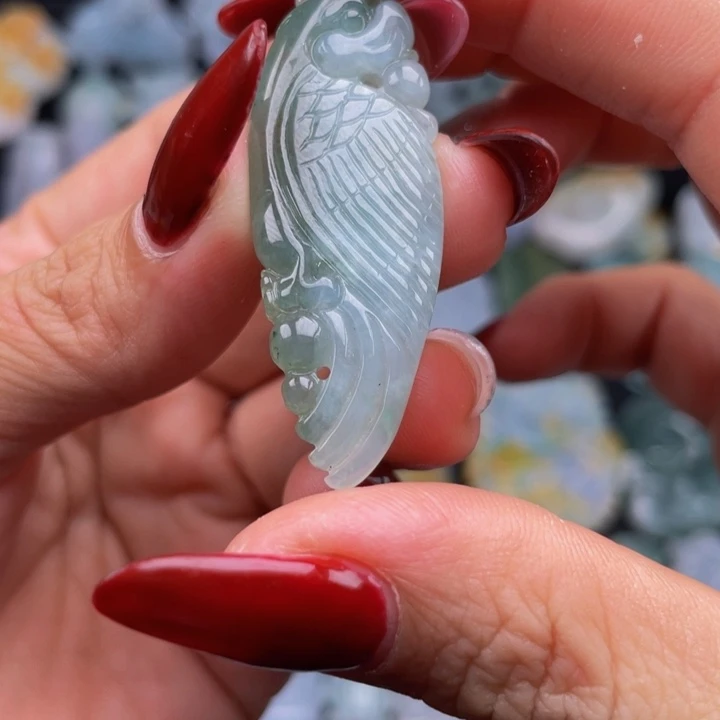 翡翠未镶嵌颈饰缅甸翡翠A货挂件