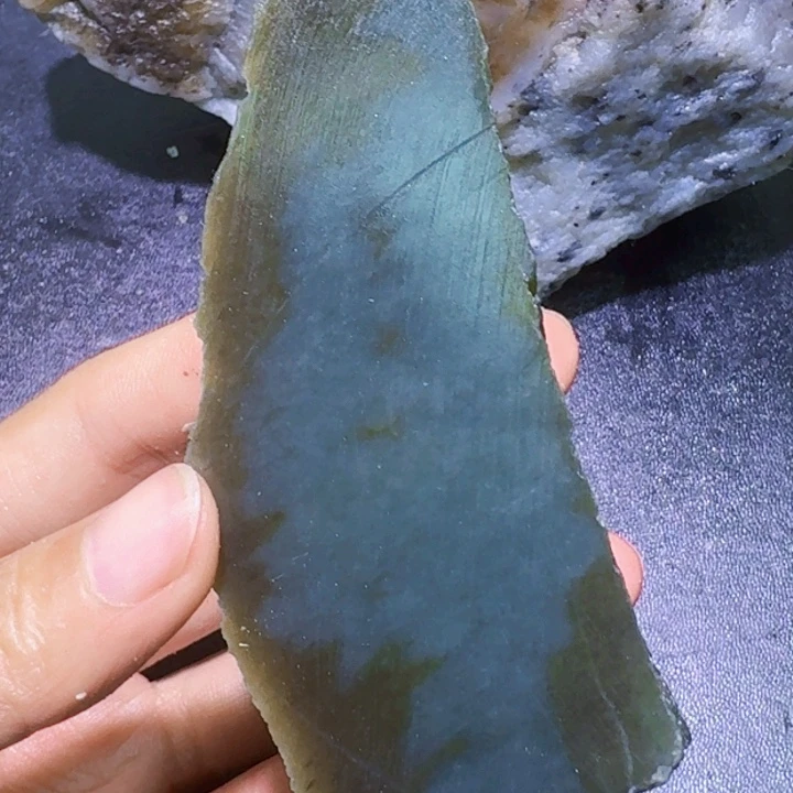 未镶嵌和田玉（糖玉）珠宝半成品