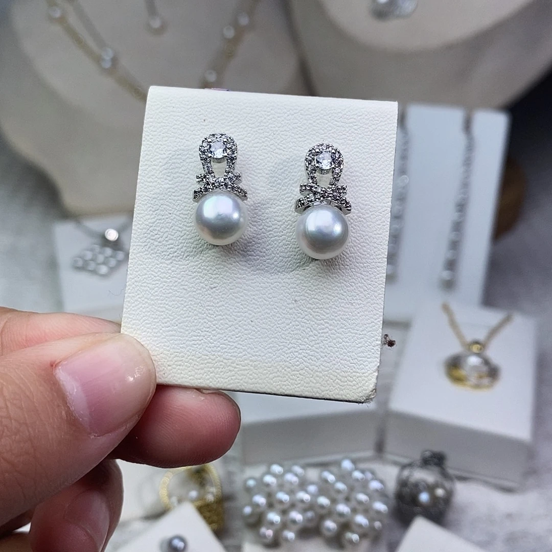 银S925镶嵌耳饰淡水珍珠