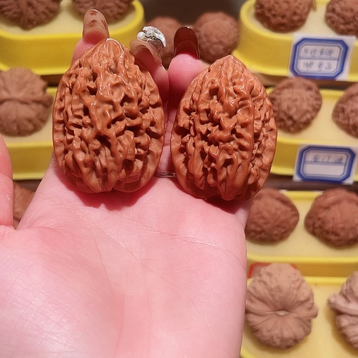 把件文玩核桃招财鼠