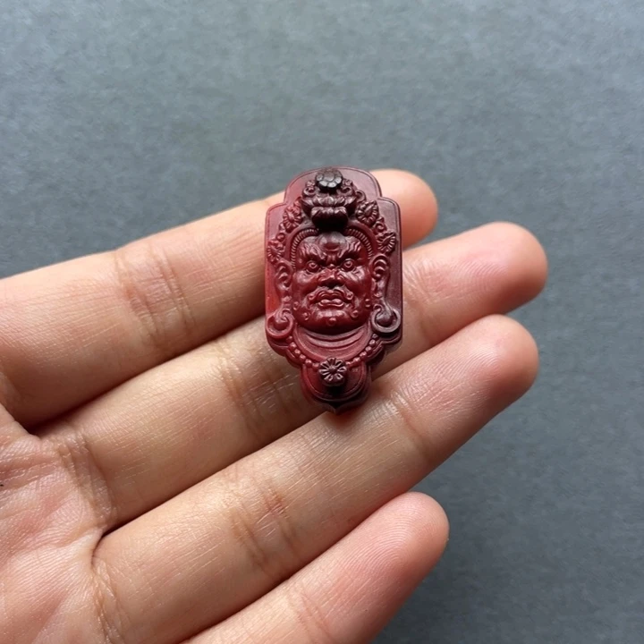 南红玛瑙配饰未镶嵌黄财神