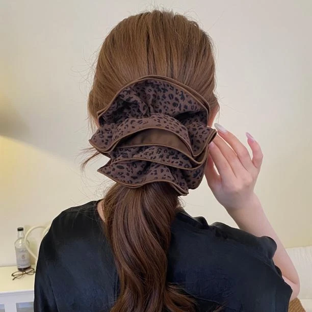 2025新款格纹蓬松大肠发圈秋冬豹纹美拉德气质百搭简约发圈头饰女