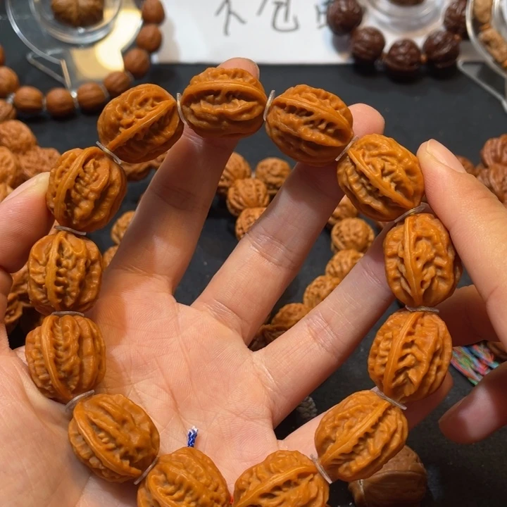 吊坠龙脊菩提纽扣