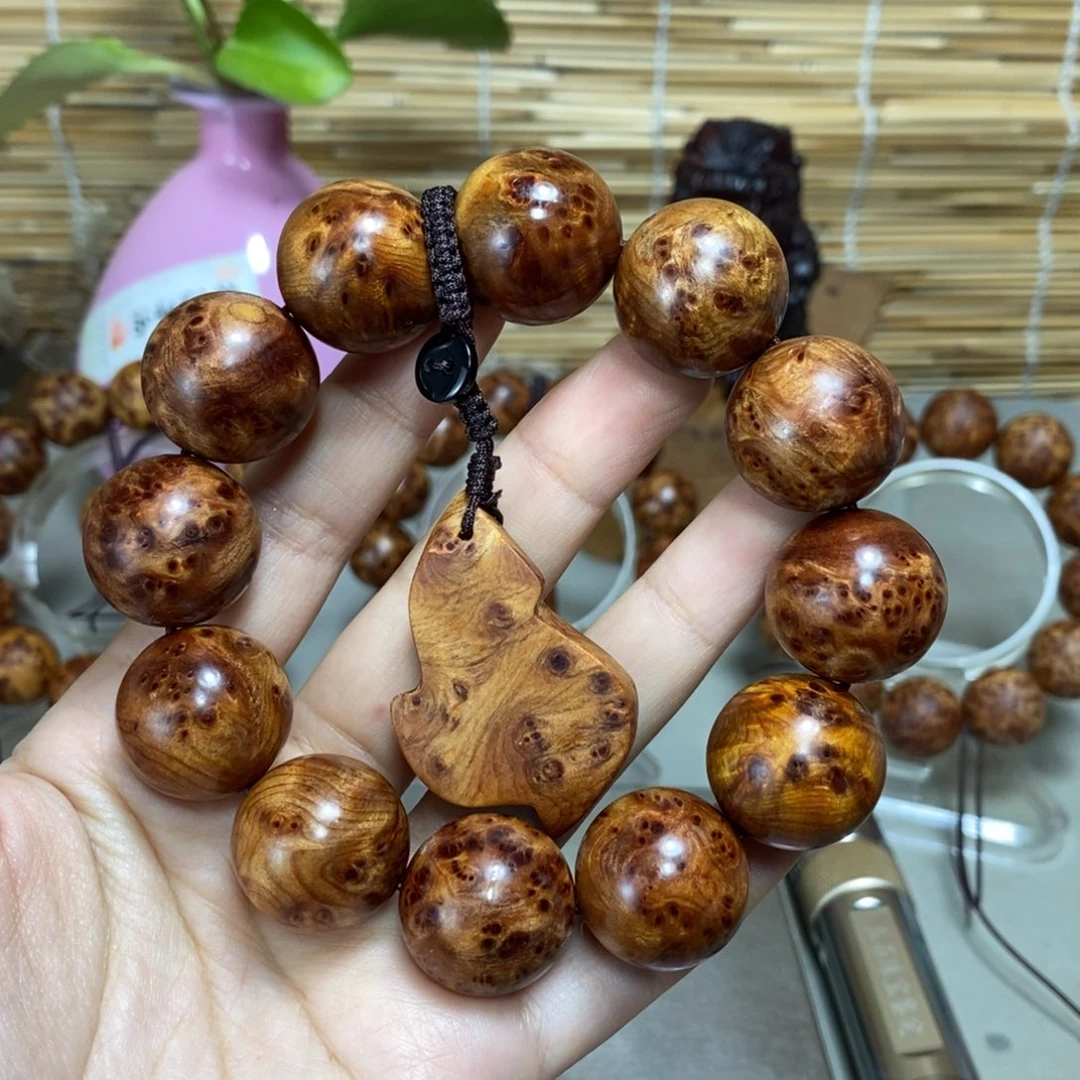 红***8手串/手链柏木（崖柏）