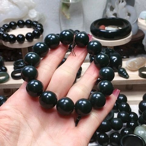 未镶嵌手串和田玉