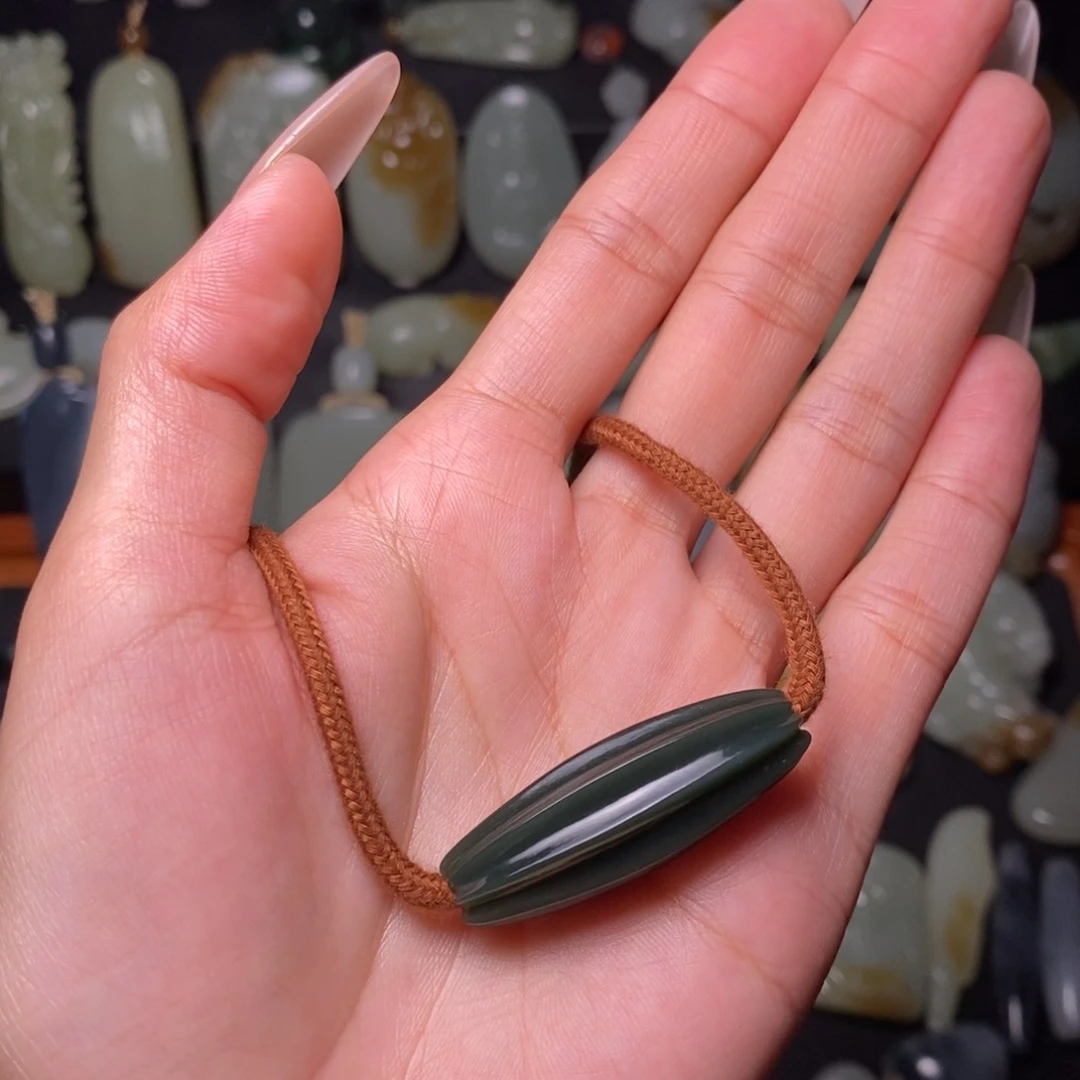 和田玉未镶嵌吊坠(不含链)