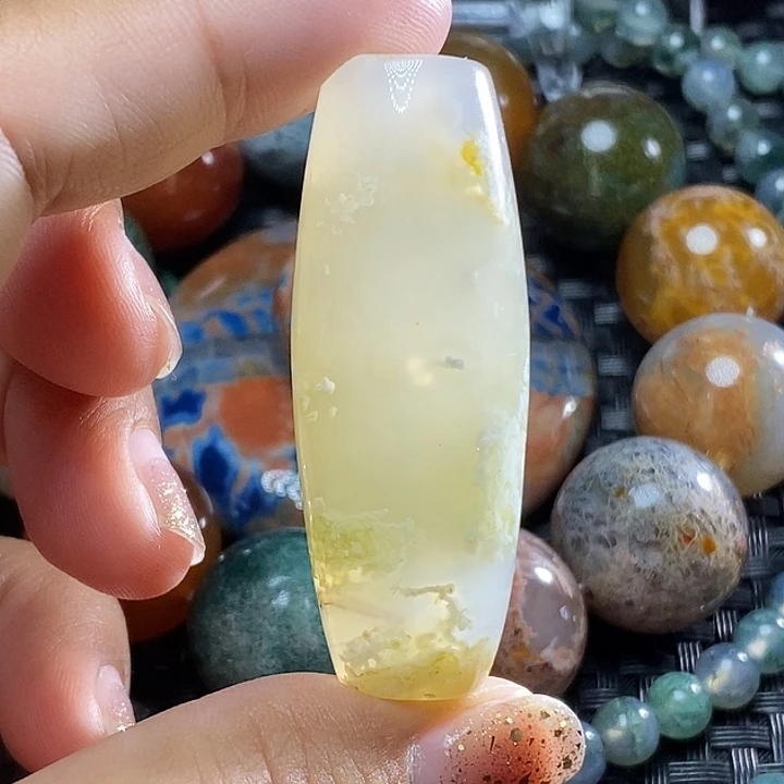 未镶嵌颈饰玛瑙/玉髓