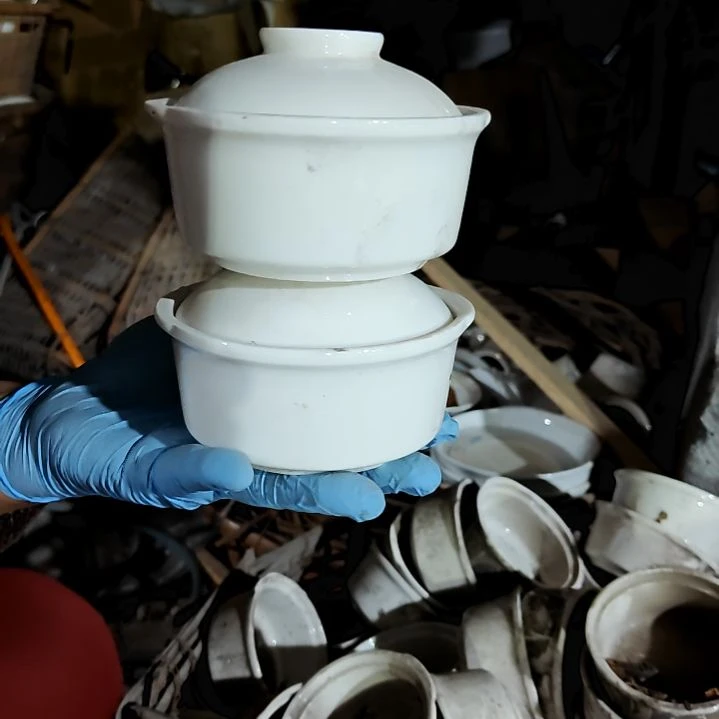 摆件陶瓷盘子碗啥都有