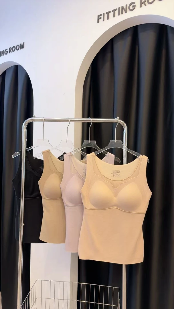 9212冬季新款纱网领口一体式胸垫亲肤加密背心