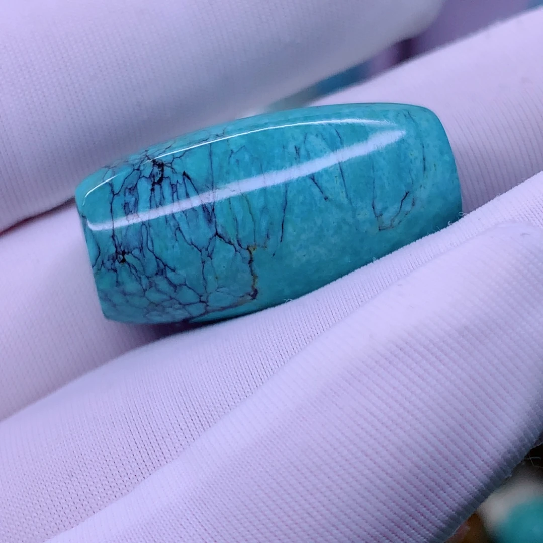 绿松石未镶嵌原矿绿松石