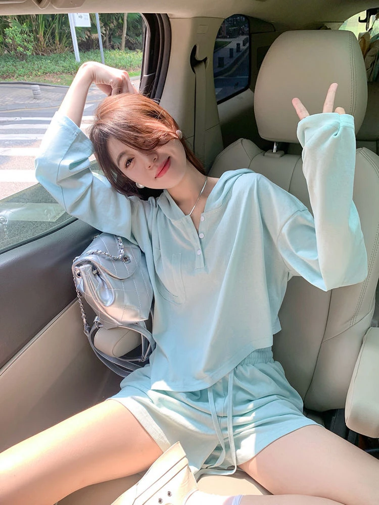 夏日轻薄宽松防晒上衣短裤套装