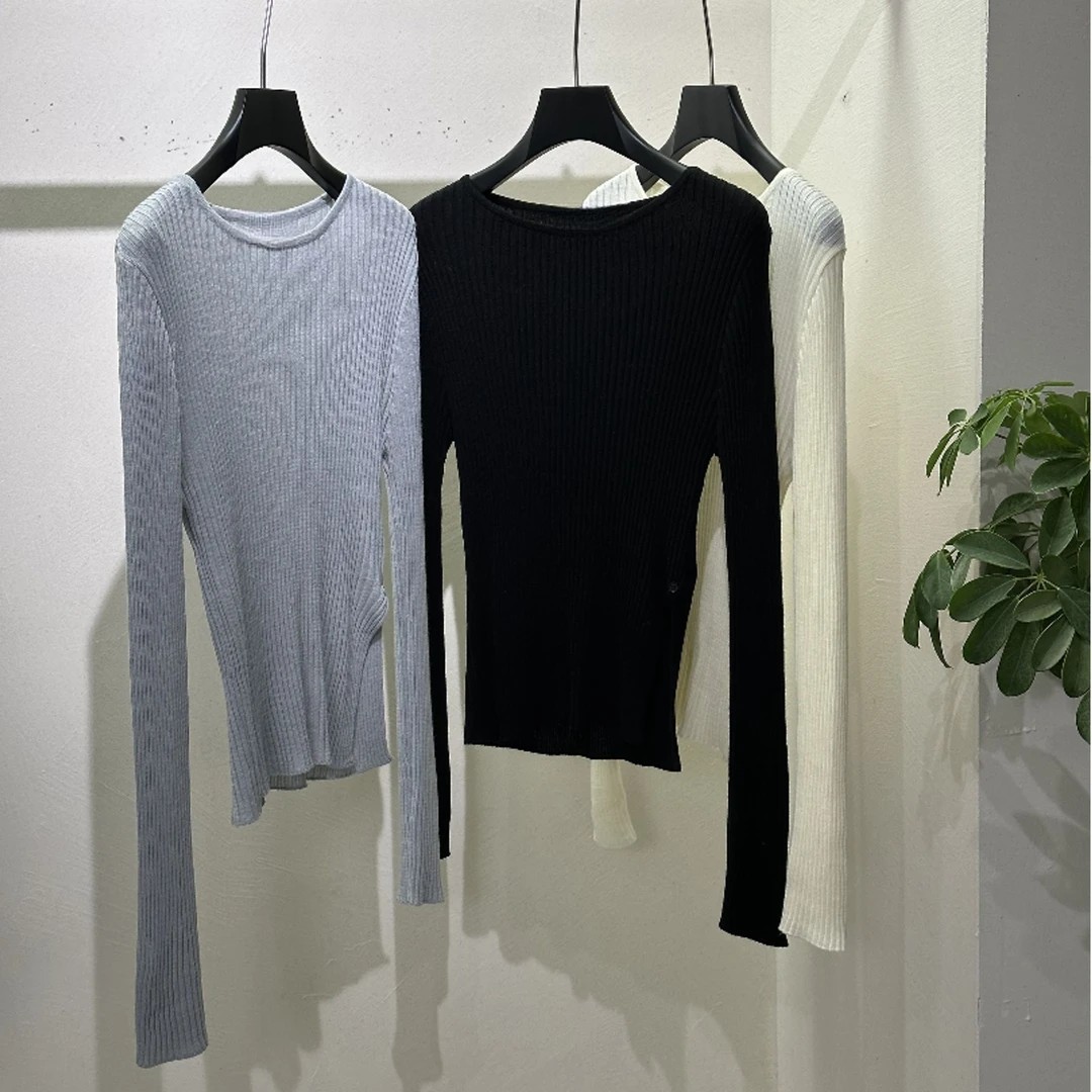 泡菜春季侧开叉圆领薄针织打底显瘦气质通勤修身上衣纯色
