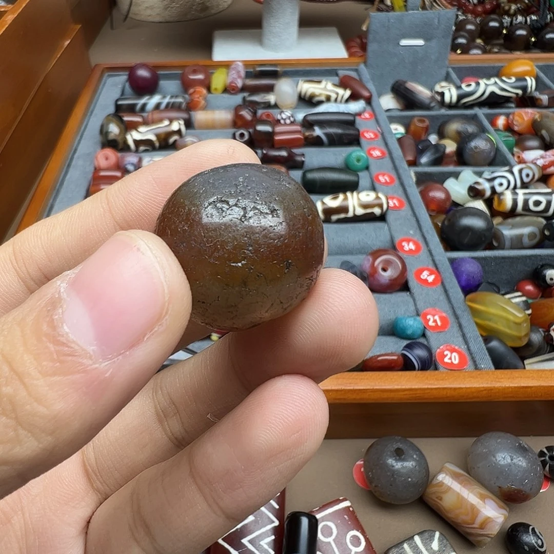 战***狼玛瑙/玉髓未镶嵌珠宝半成品