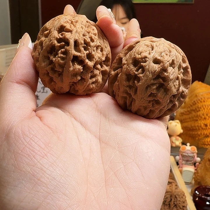 吊坠桃核将军膀44尺