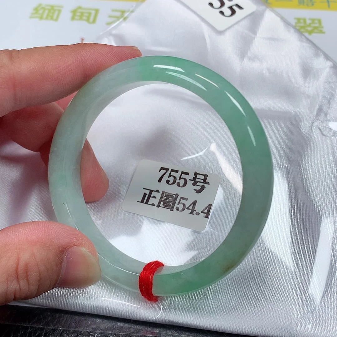 【闪购商品】未镶嵌手镯翡翠755号