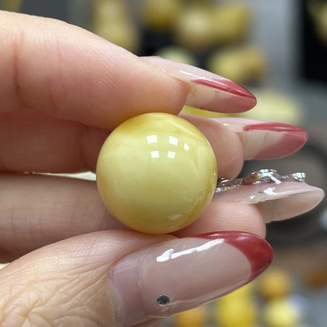 16.1mm瑕疵· 小妖珠宝天然原矿琥珀蜜蜡