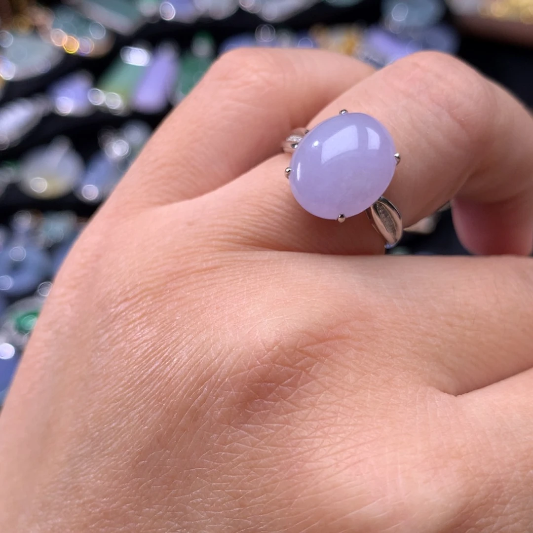 18K金镶嵌戒指翡翠紫罗兰蛋面戒指