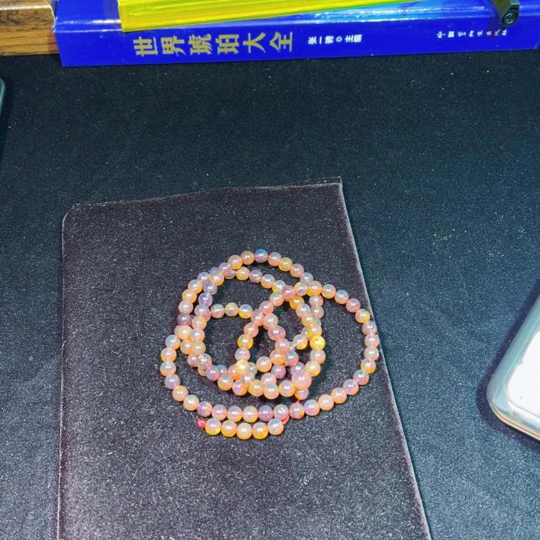 琥珀裸石未镶嵌琥珀