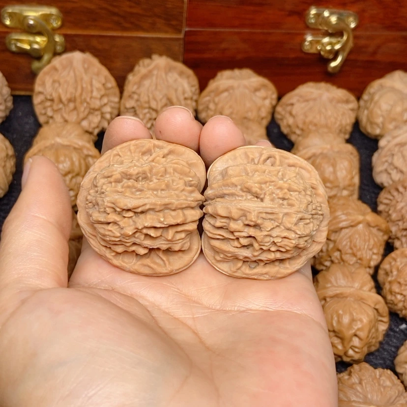 【闪购商品】文玩核桃吊坠止**?四座楼40