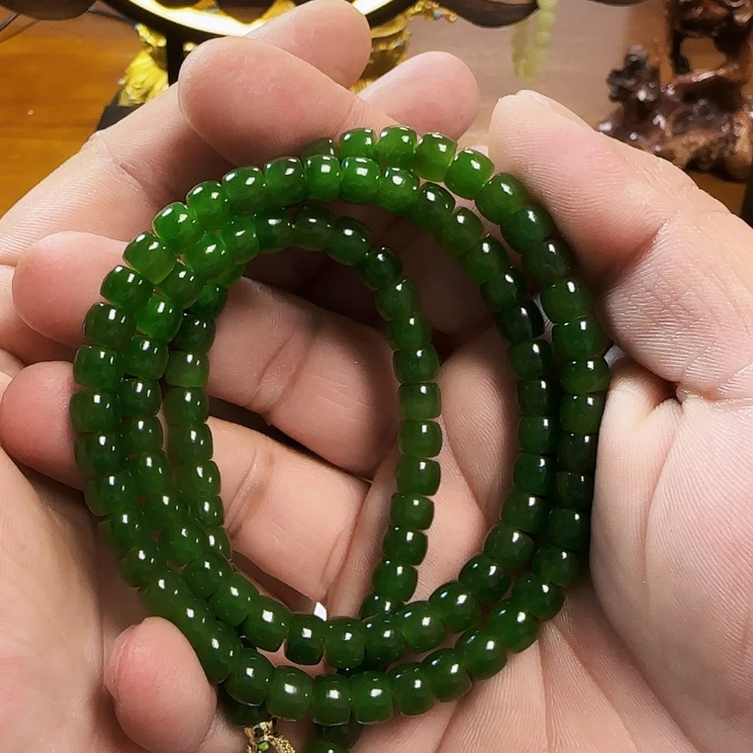 秦***堂未镶嵌和田玉（碧玉）挂件