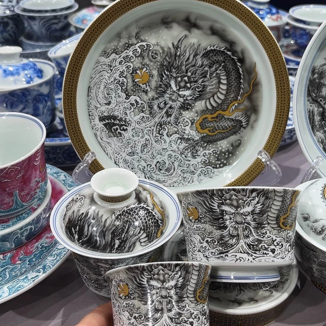 瓷片景德镇市和上海浦东