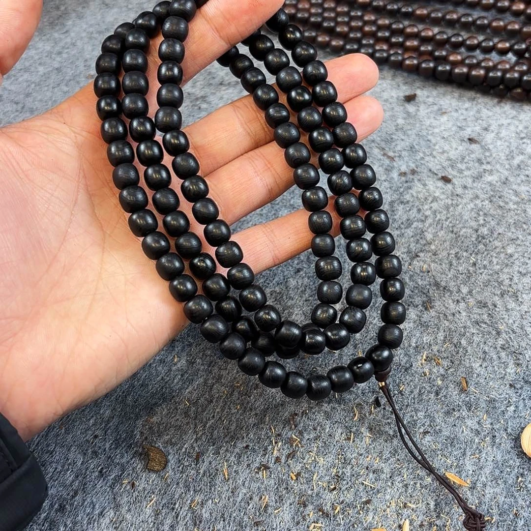 用***8崖柏太行崖柏雷雷全碳化0.8