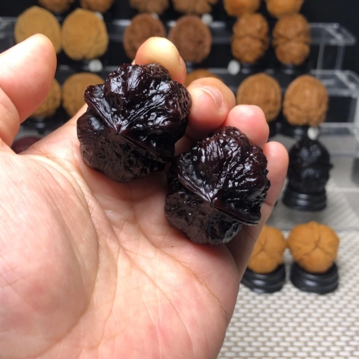 橄榄核吊坠12至尊妖蟾