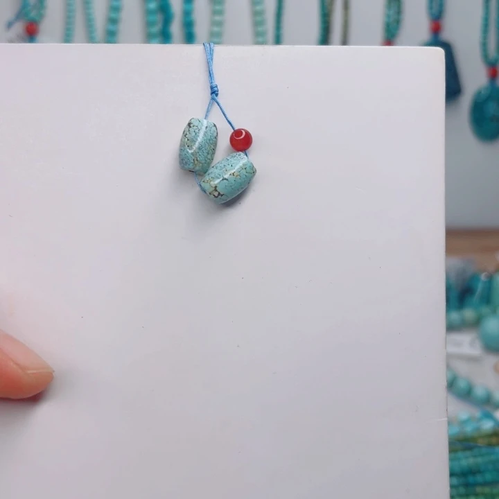 颈饰未镶嵌南红玛瑙