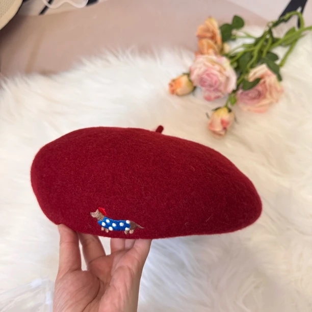 新款纯羊毛大版云朵贝雷帽腊肠小狗可爱显脸小画家帽韩系毛呢