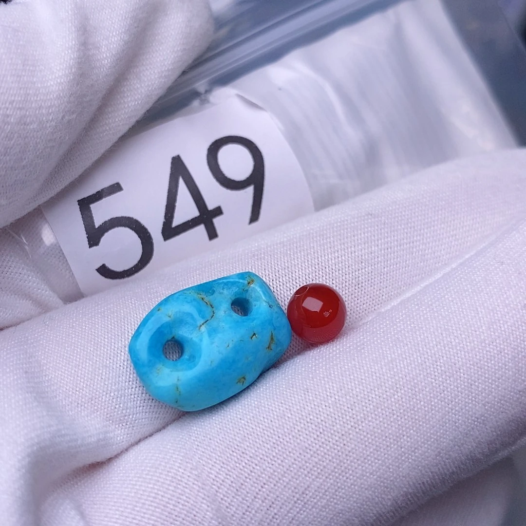 南红玛瑙未镶嵌珠宝奇石