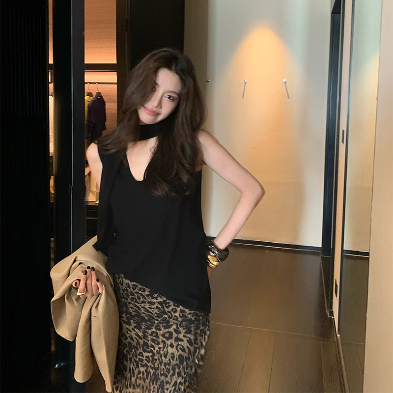 【ALONE SAVOR】气温诗  雪纺面料飘带设计简约大U领上衣K206