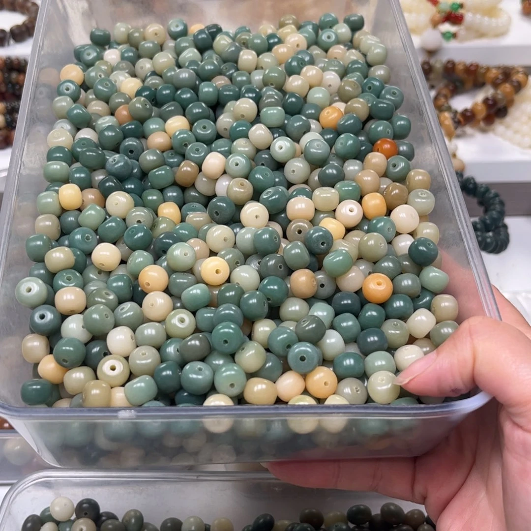 白玉菩提吊坠绿色桶珠120颗福利