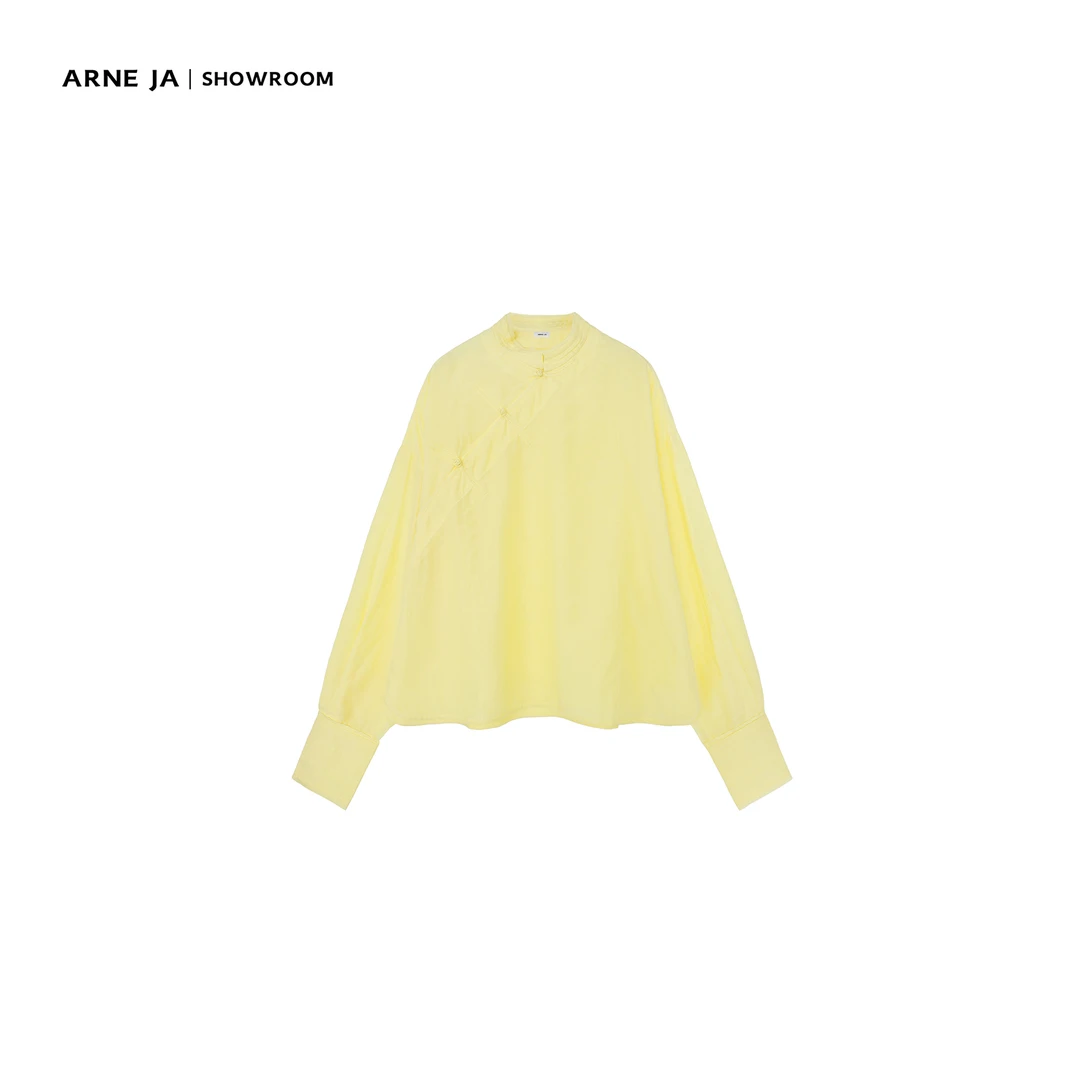 ARNE JA｜“轻东方主义”一字扣斜襟棉桑蚕丝简轮廓衬衫A712