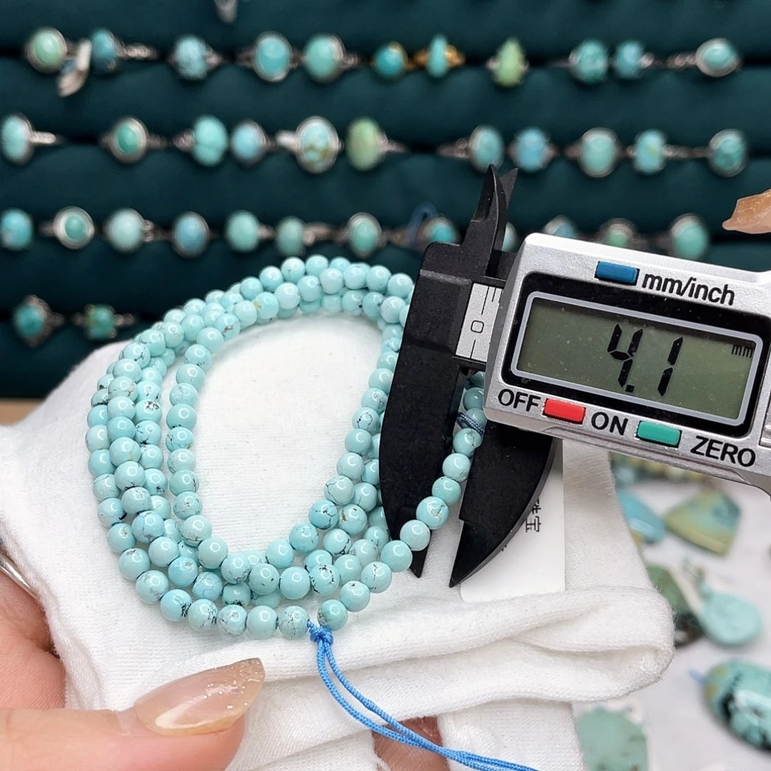 绿松石绿松石未镶嵌