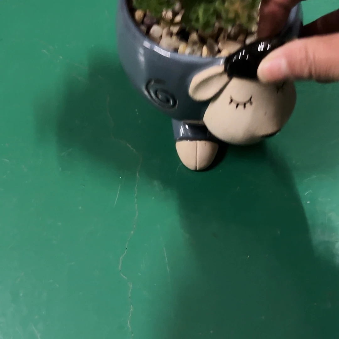 毛*雨陶瓷艺术设计中心