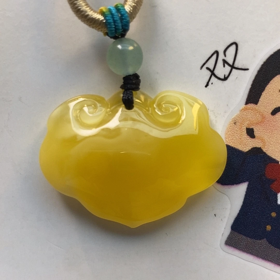 定制琥珀未镶嵌如意锁