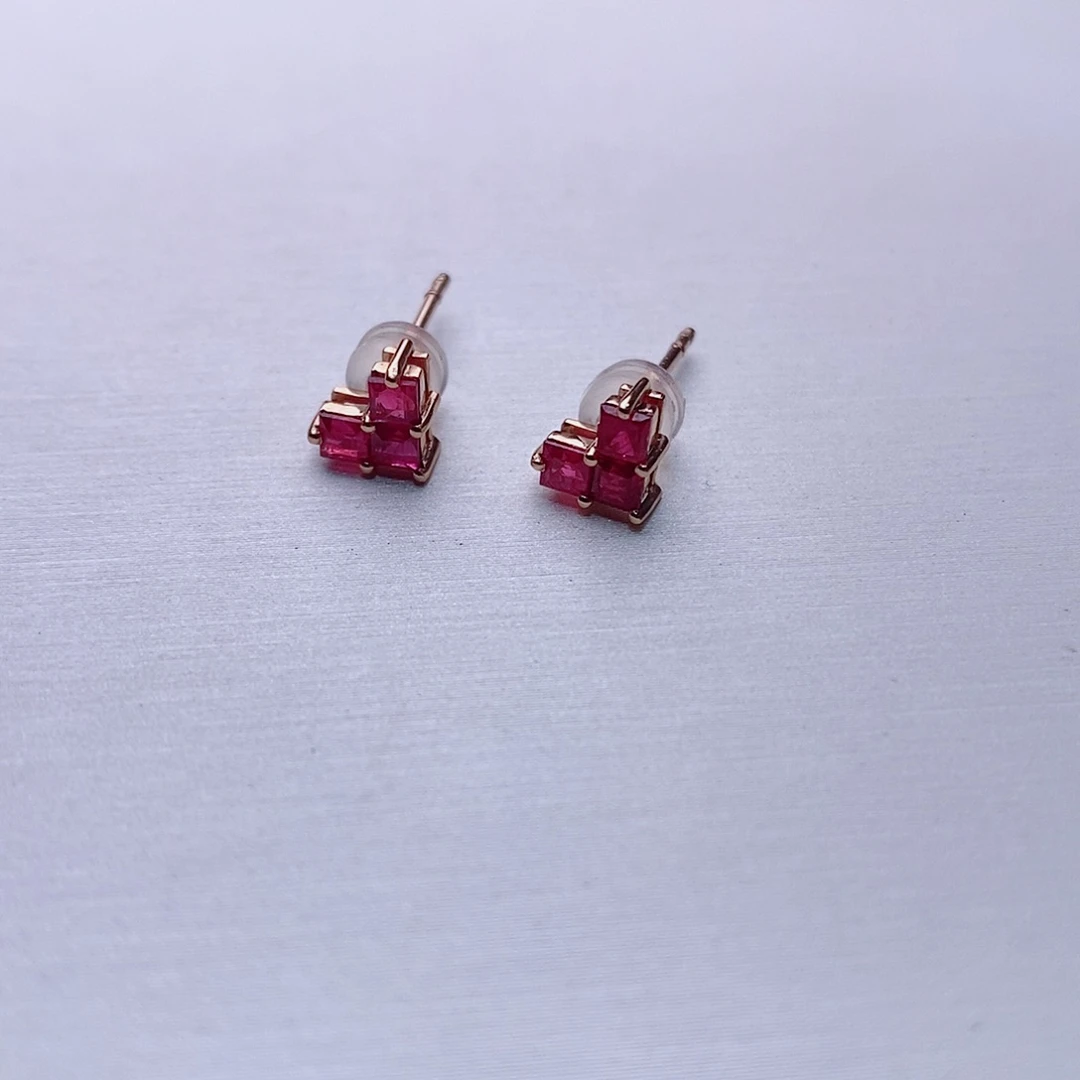 碧玺耳饰18K金镶嵌碧玺耳饰