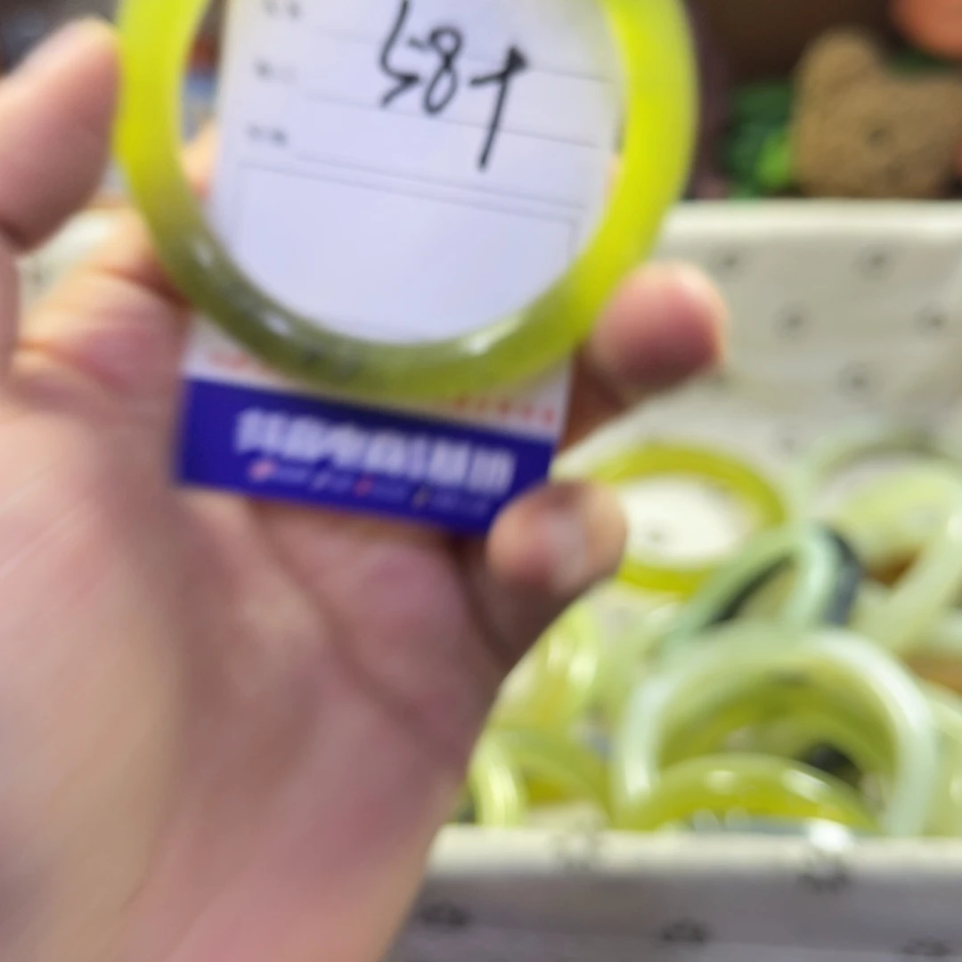 蛇纹石玉未镶嵌手镯292