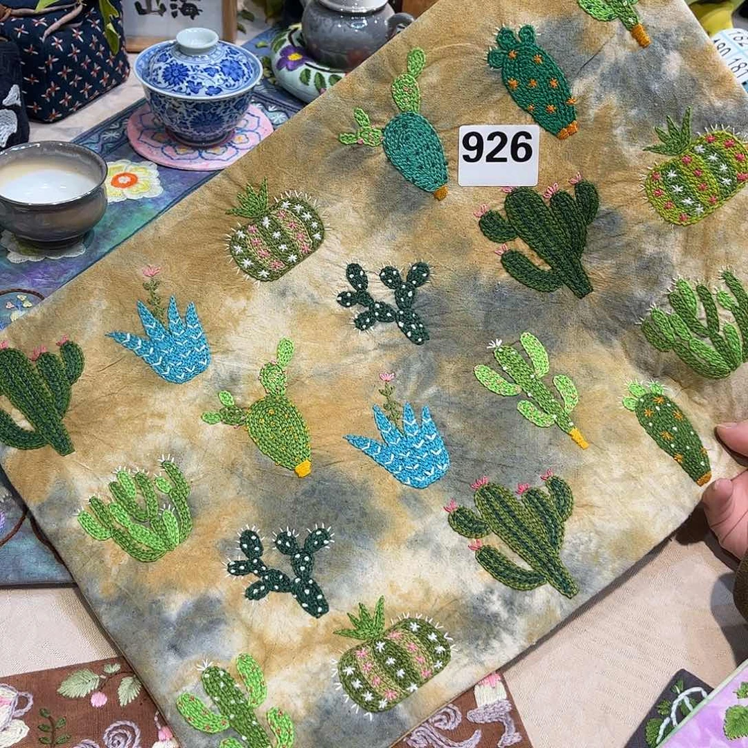 规格30.40刺子绣茶席