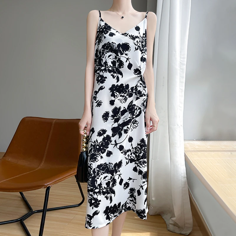 连衣裙气质长裙吊带裙性感夏季印花裙子碎花显瘦时尚复古开叉修身