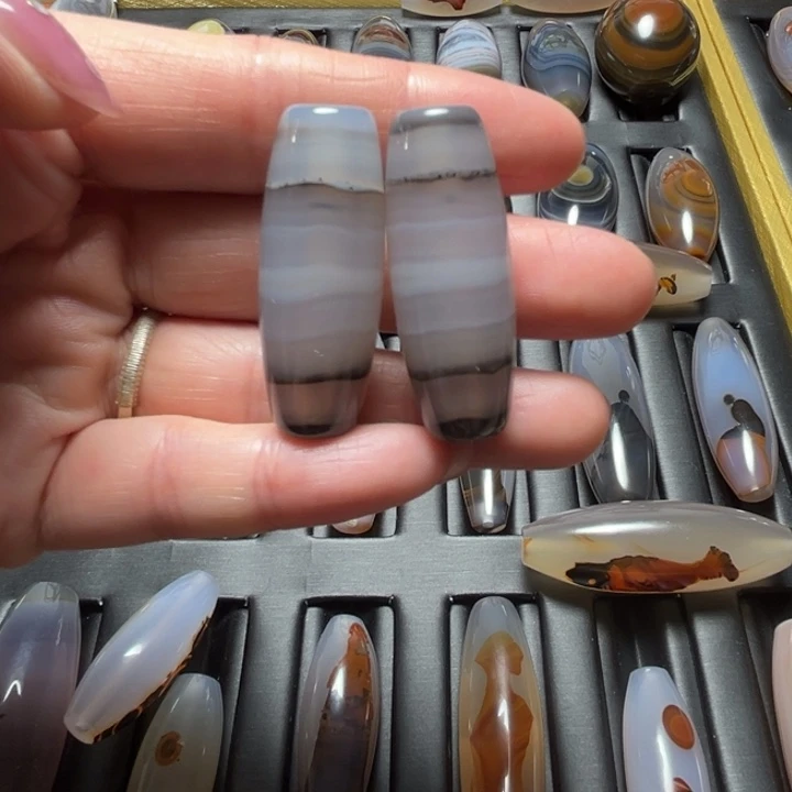 玛瑙/玉髓颈饰未镶嵌