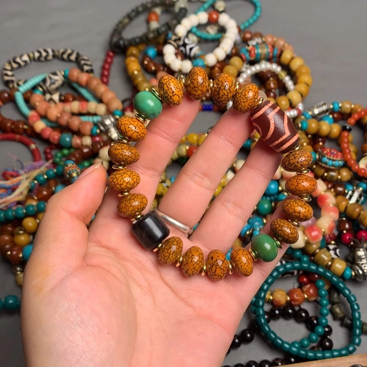 藏地密码藏饰品串