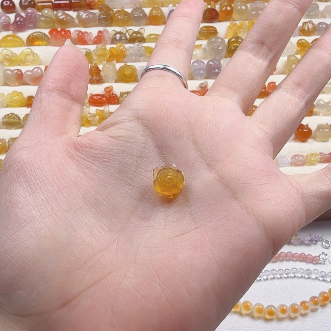 玛瑙/玉髓合金颈饰