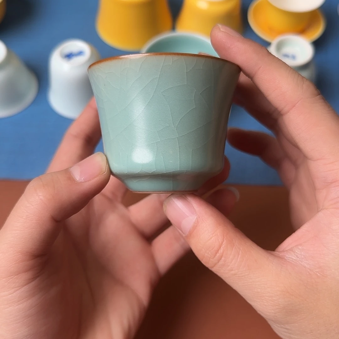 陶晓芳窑粉青汝窑菊泉杯