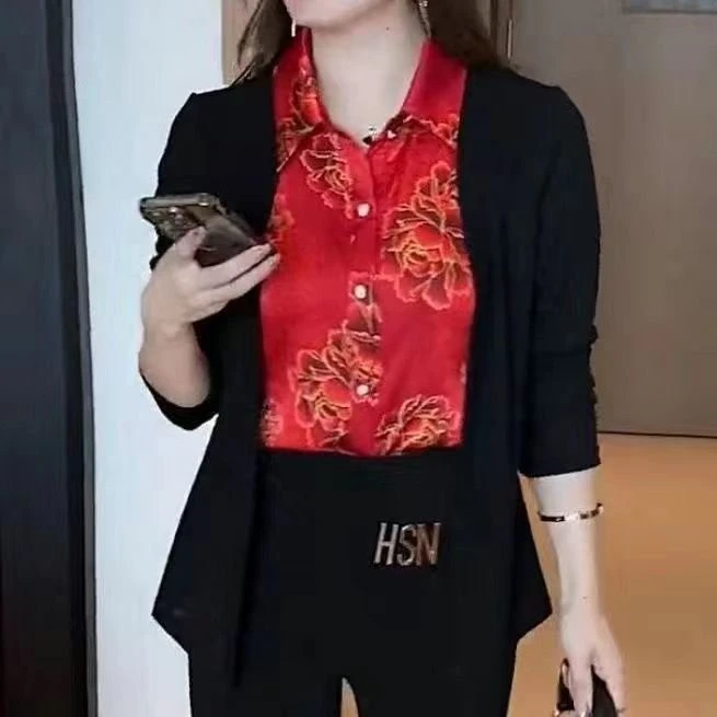 印花拼接假两件衬衫女秋季新款显瘦遮肚子洋气显年轻开衫长袖上衣