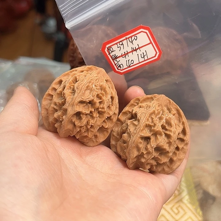 把件文玩核桃苹果园