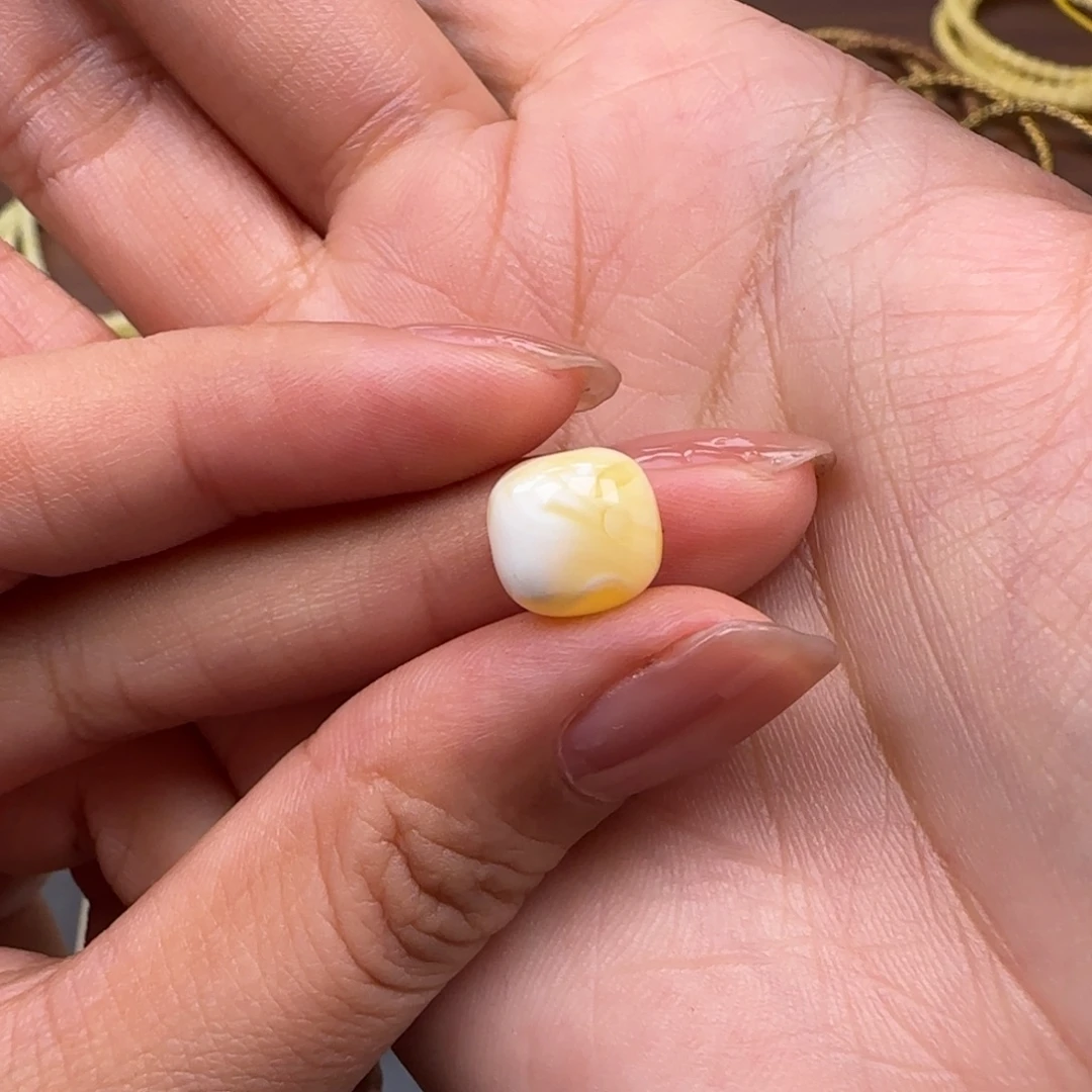 琥珀未镶嵌珠宝奇石9.5mm
